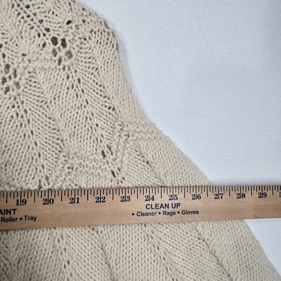 VTG Hand Knitted Cape Poncho Beige Button Front Grandmacore Boho Handmade - Picture 12 of 15